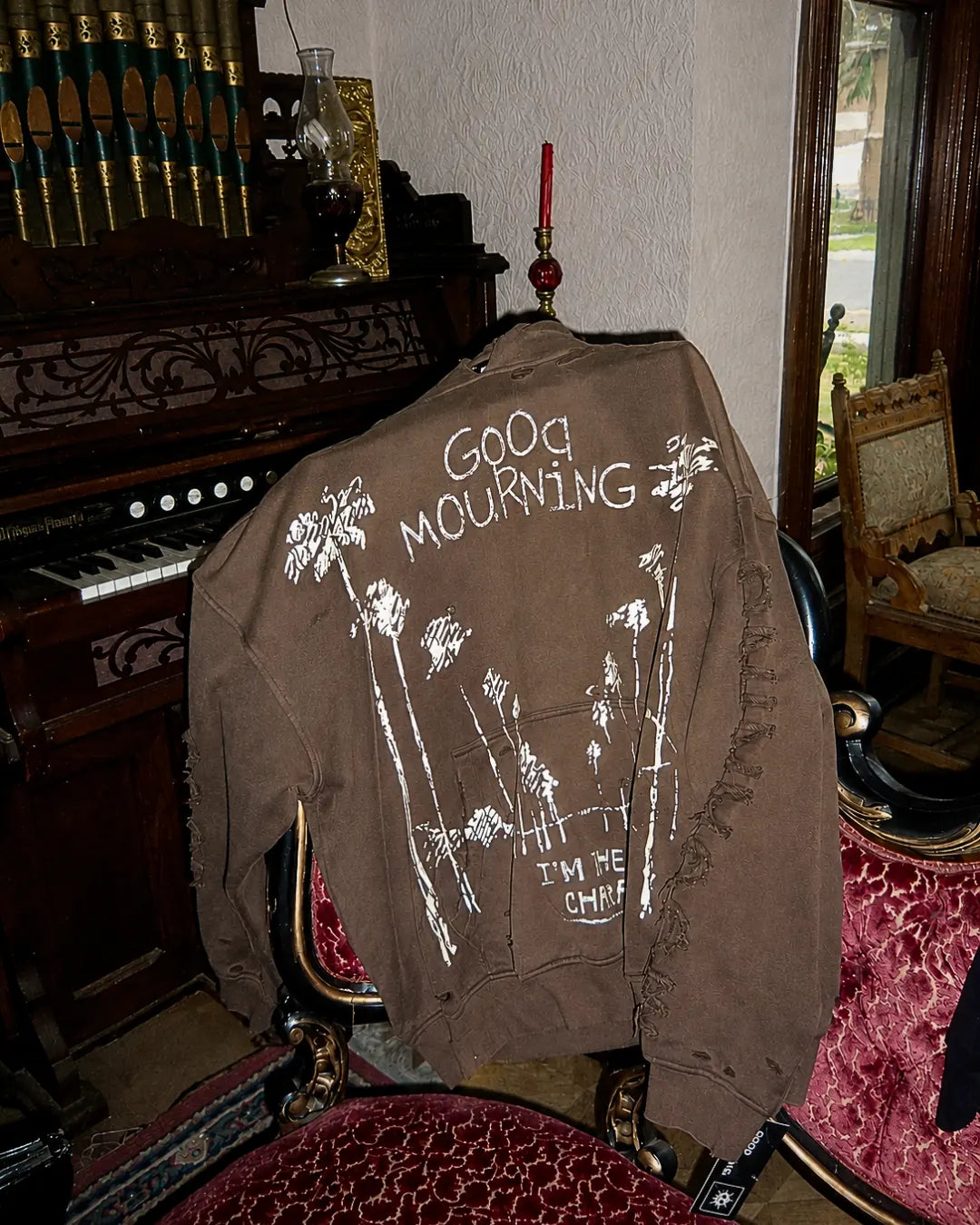 Good Mourning look 3